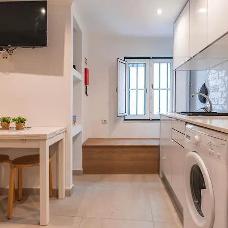 Cozy For Two By Lovelystay Διαμέρισμα